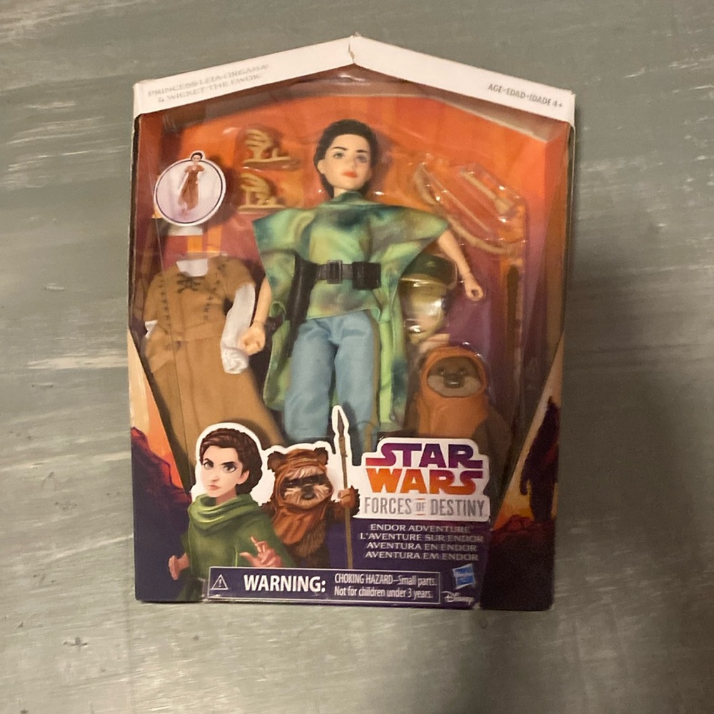 Princess Leia doll from “force of destiny” brand new in box